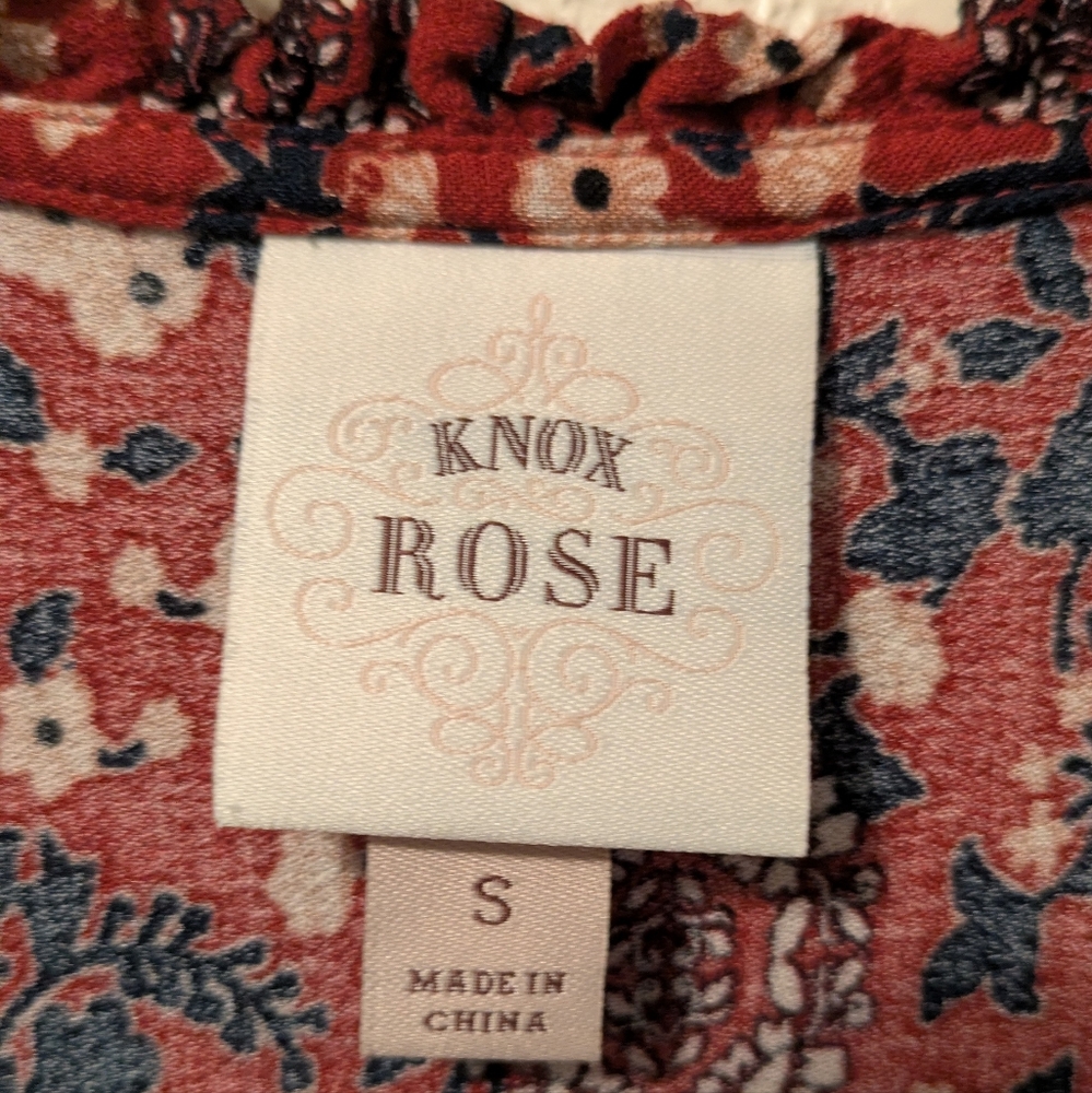 Knox Rose Multicolor Floral Blouse - Picture 5 of 6